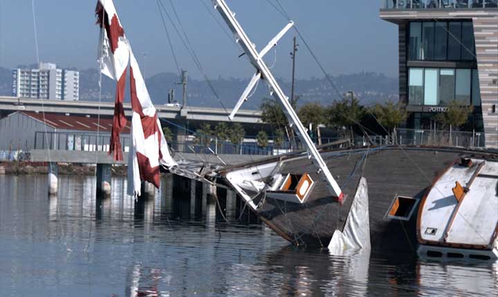 Oakland Estuary Cleared Of Abandoned Boats In Partial Victory For Community Clean Up Advocates 