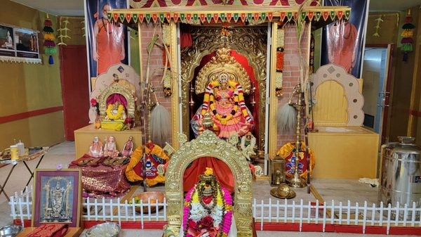 Sri Sharadamba Temple Seva 