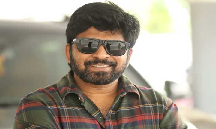 Mass Maharaja Ravi Teja And Director Shiva Nirvanas Irumudi Movie Concept Revealed 