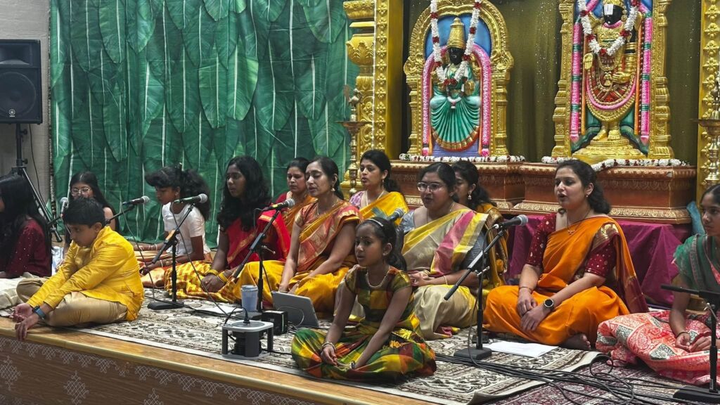 శ్రీ కృష్ణ వృందావన ఆలయంలో అత్యంత వైభవంగా సాంస్కృతిక కార్యక్రమాలు