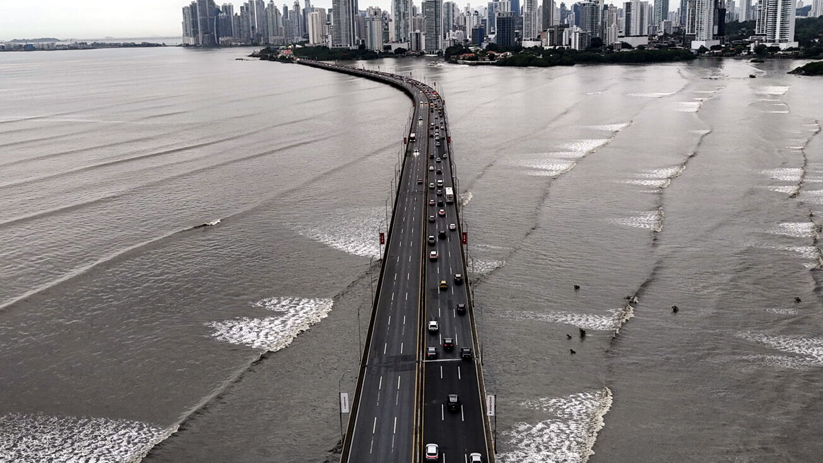 Viral Huntington Beach Video Mislinked To Panama Earthquake Tsunami 